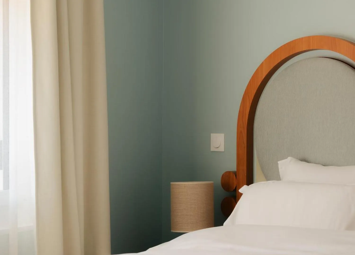 Edgar Suites Cannes - Rue D'Antibes 0*,  France