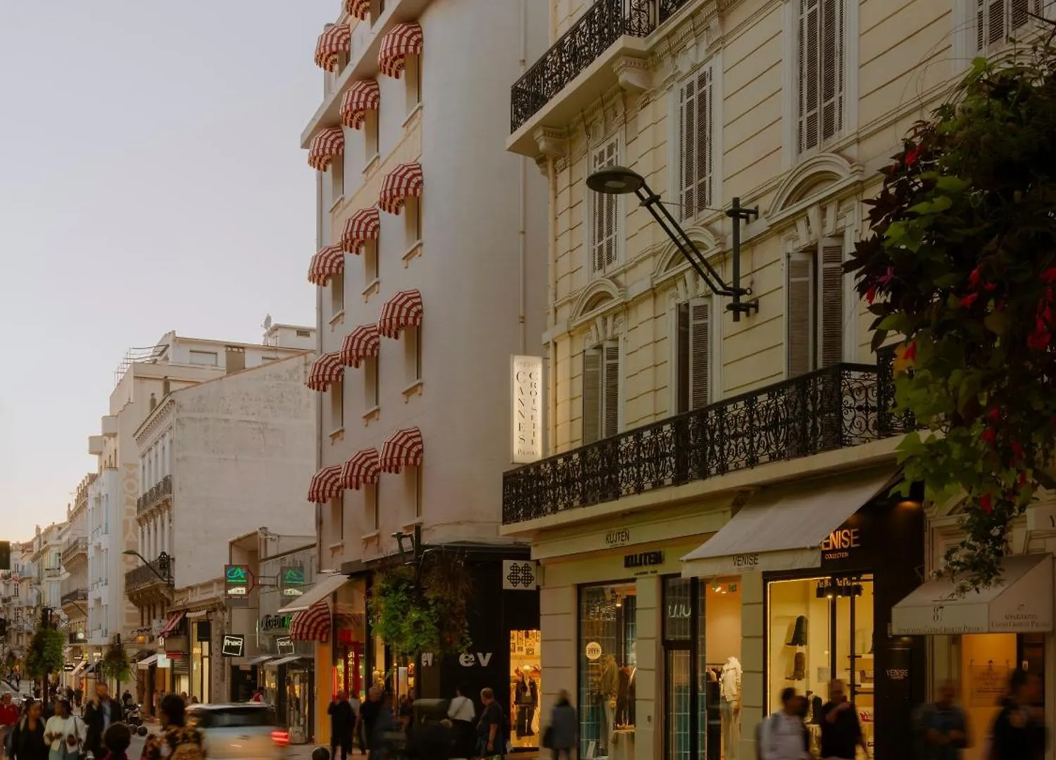 Edgar Suites Cannes - Rue D'Antibes