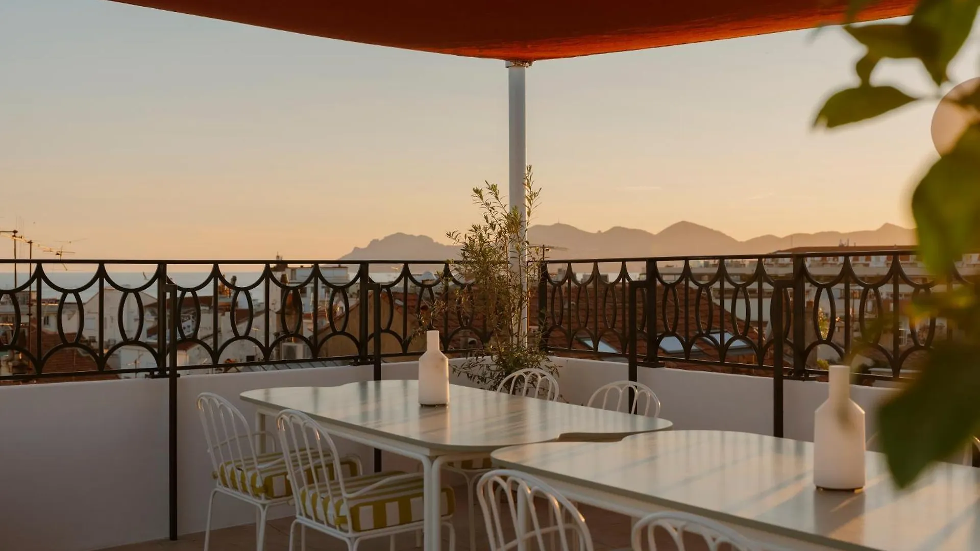 Edgar Suites Cannes - Rue D'Antibes Aparthotel