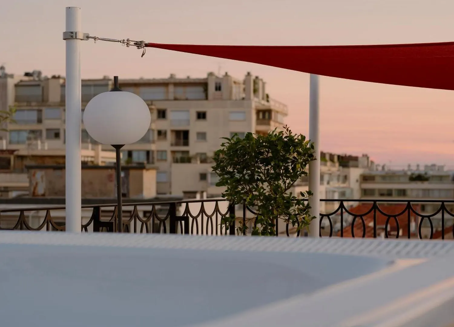 Aparthotel Edgar Suites Cannes - Rue D'Antibes