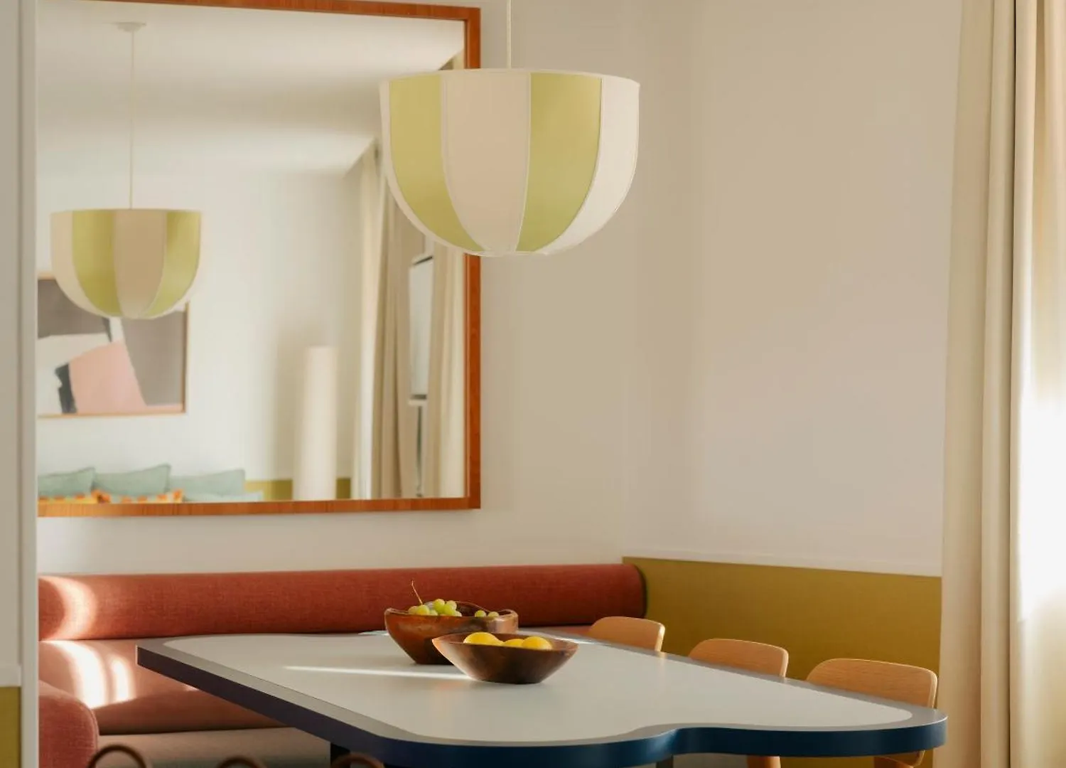 Edgar Suites Cannes - Rue D'Antibes France