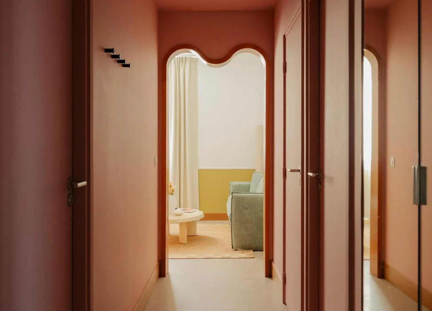 Edgar Suites Cannes - Rue D'Antibes 0*,  France
